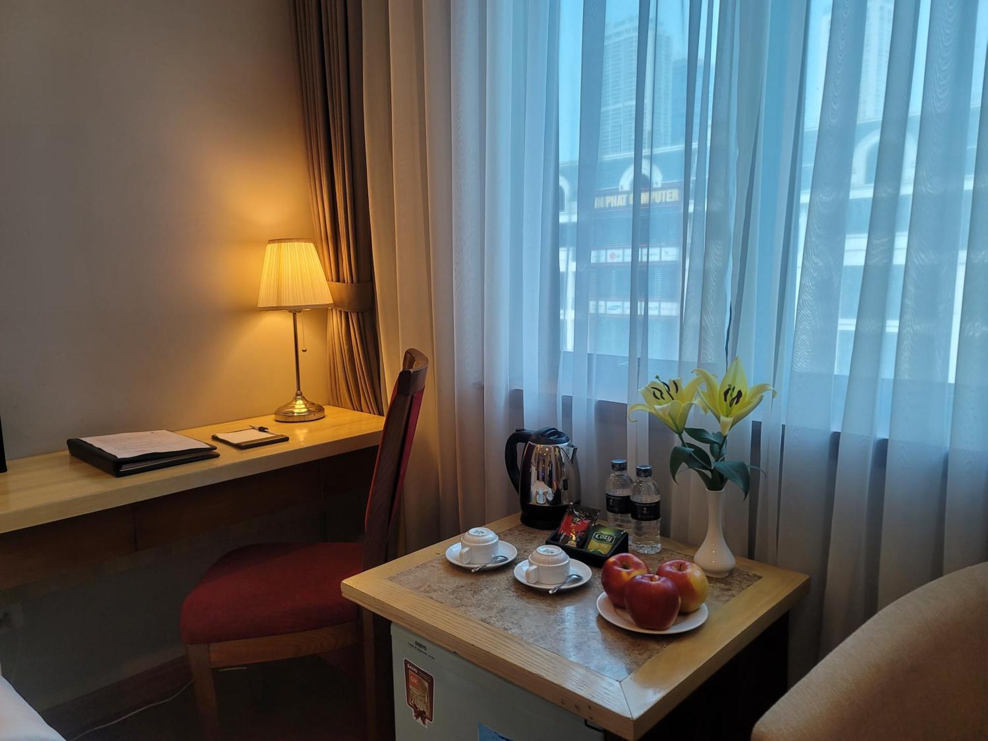Luxeden Hotel Hanoi Esterno foto
