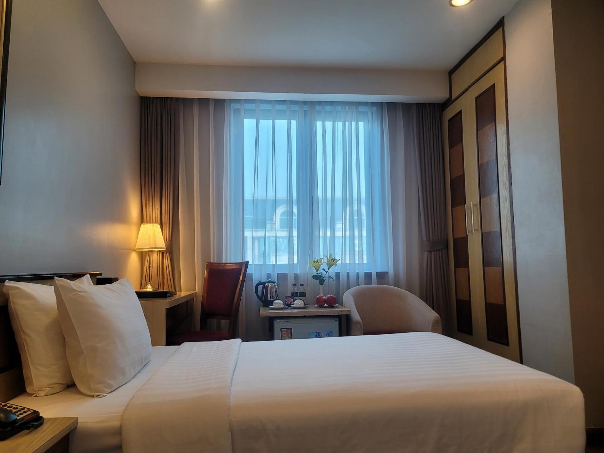 Luxeden Hotel Hanoi Esterno foto
